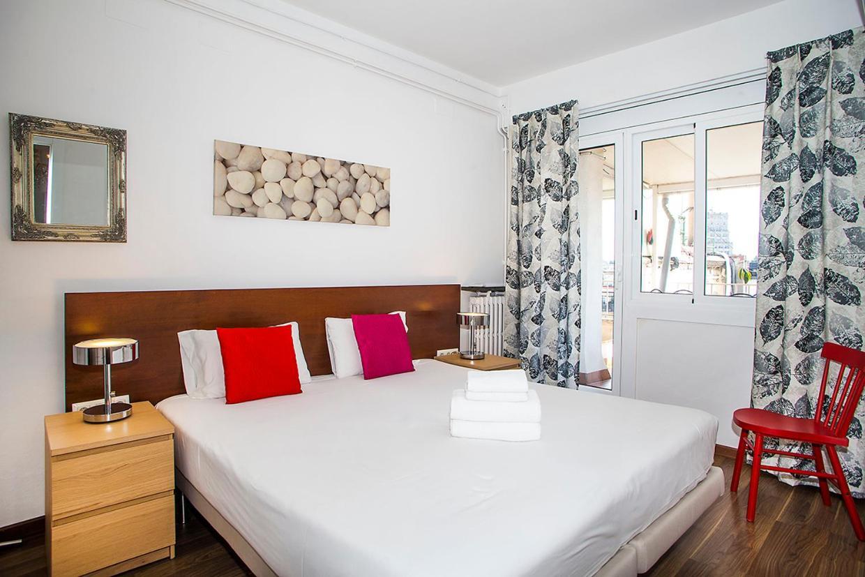 The Gran Via Penthouse Leilighet Barcelona Eksteriør bilde