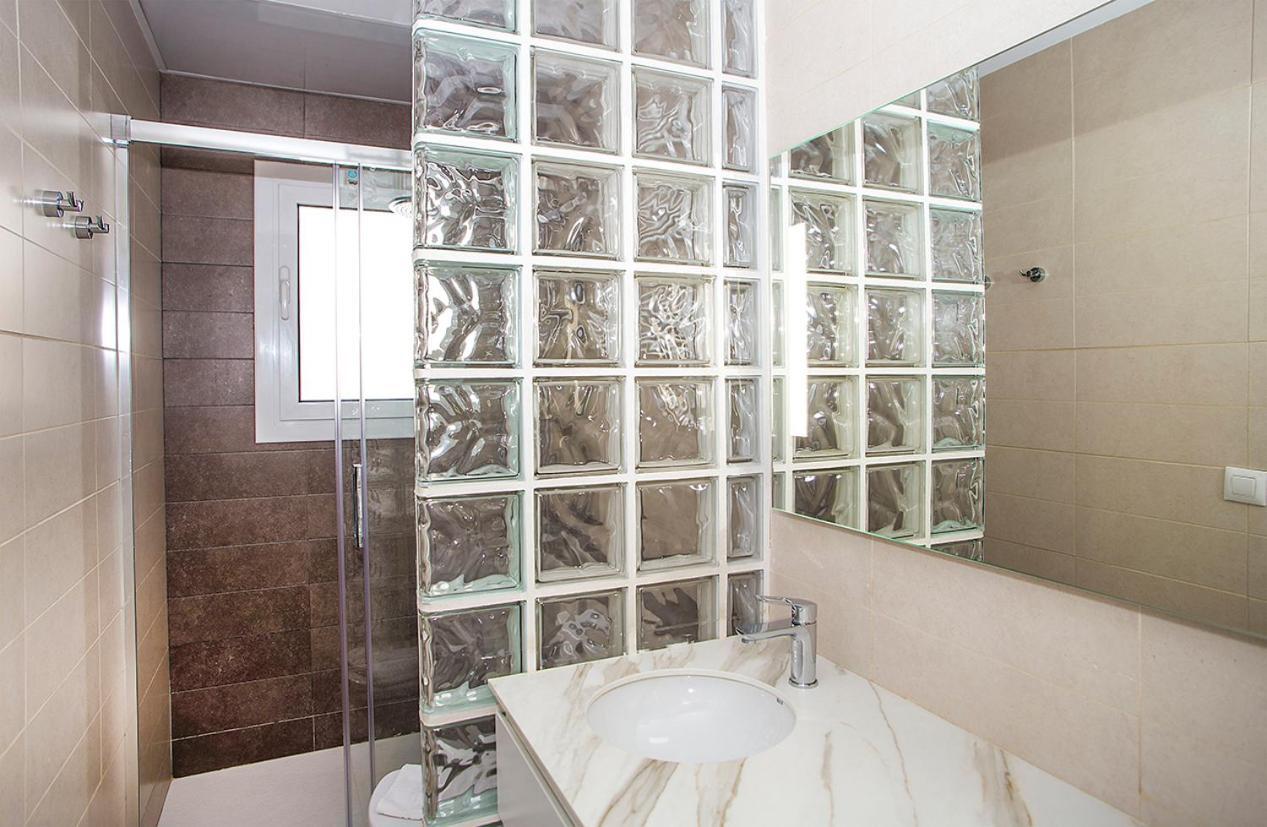 The Gran Via Penthouse Leilighet Barcelona Eksteriør bilde