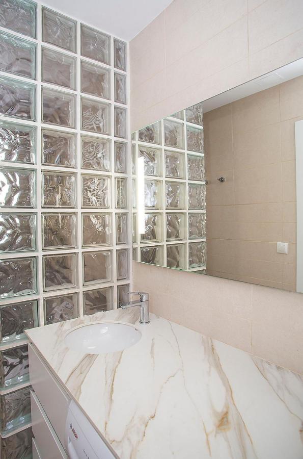 The Gran Via Penthouse Leilighet Barcelona Eksteriør bilde