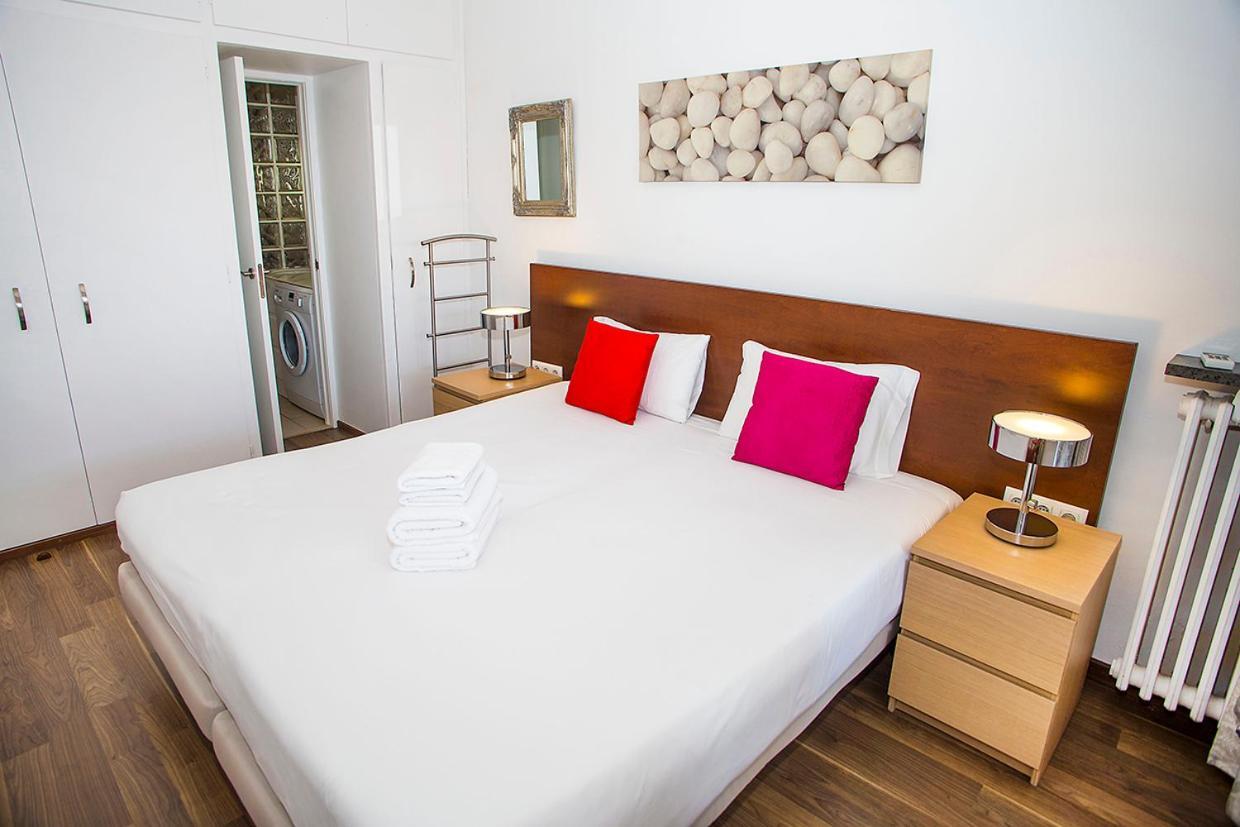 The Gran Via Penthouse Leilighet Barcelona Eksteriør bilde